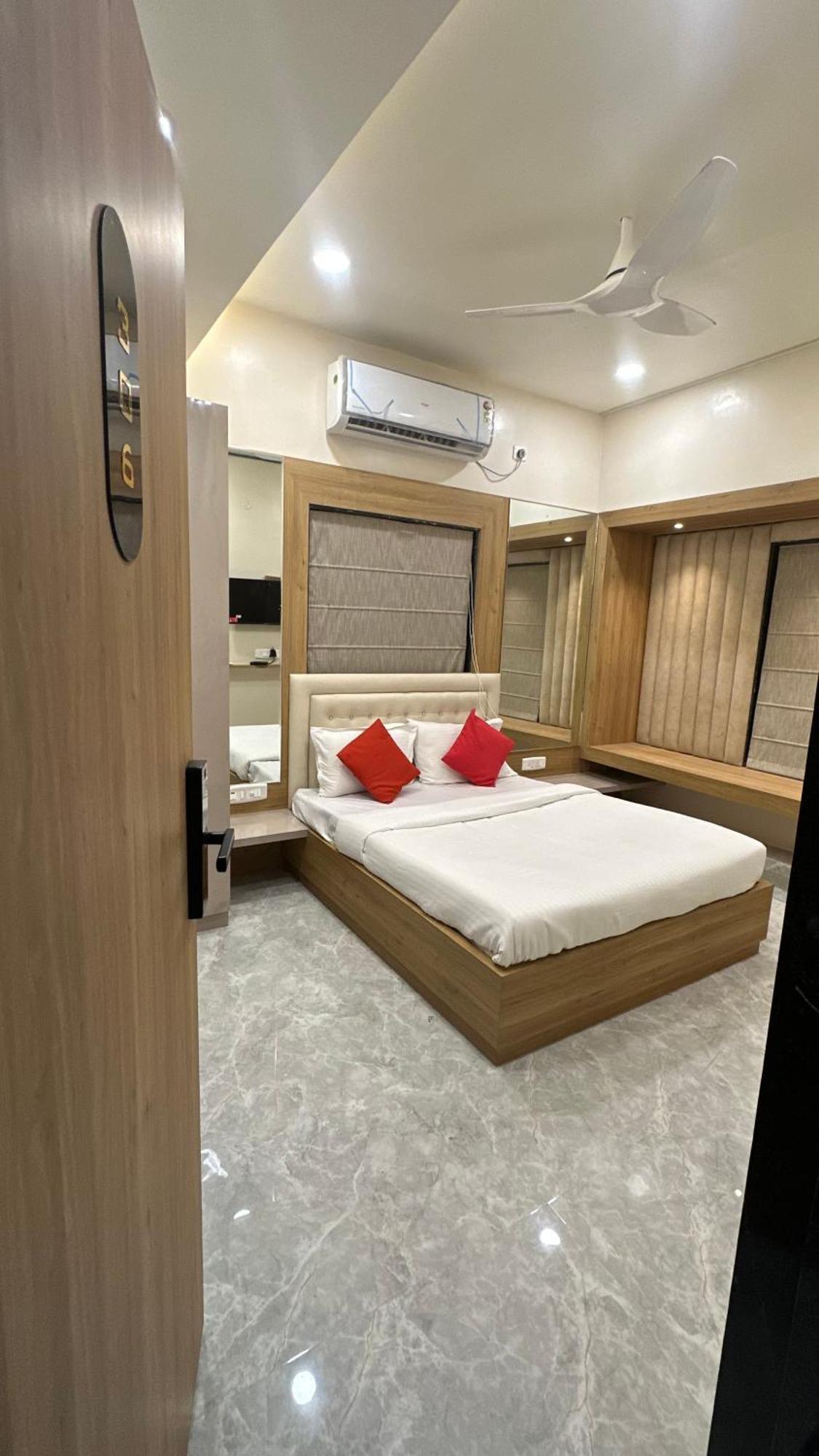 Soho House By Jayshrea Chandrapur Exterior foto